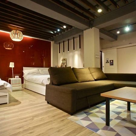 Changhong Homestay Jiufen Exterior foto